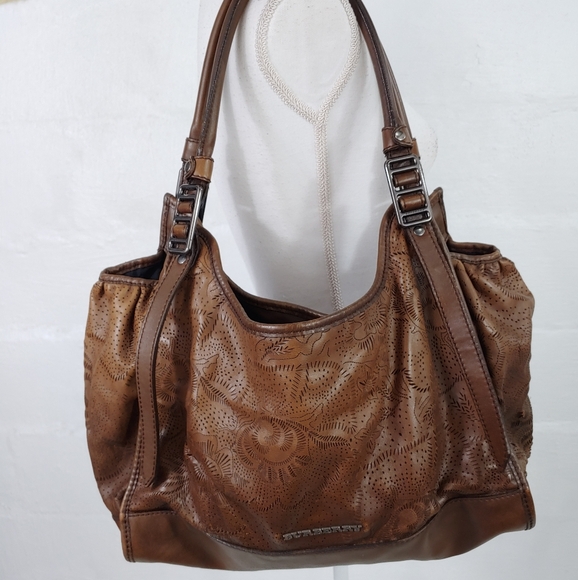 BURBERRY AVONDALE LEATHER HOBO BAG - Picture 9 of 16
